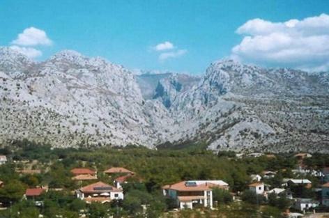 Apartmani Paklenica Starigrad Paklenica Exterior photo