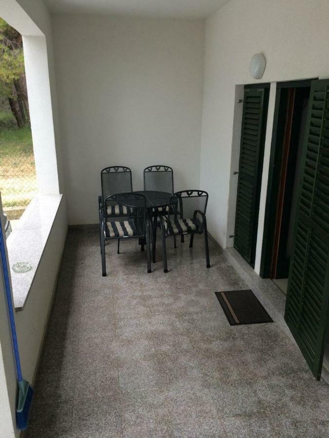 Apartmani Paklenica Starigrad Paklenica Exterior photo